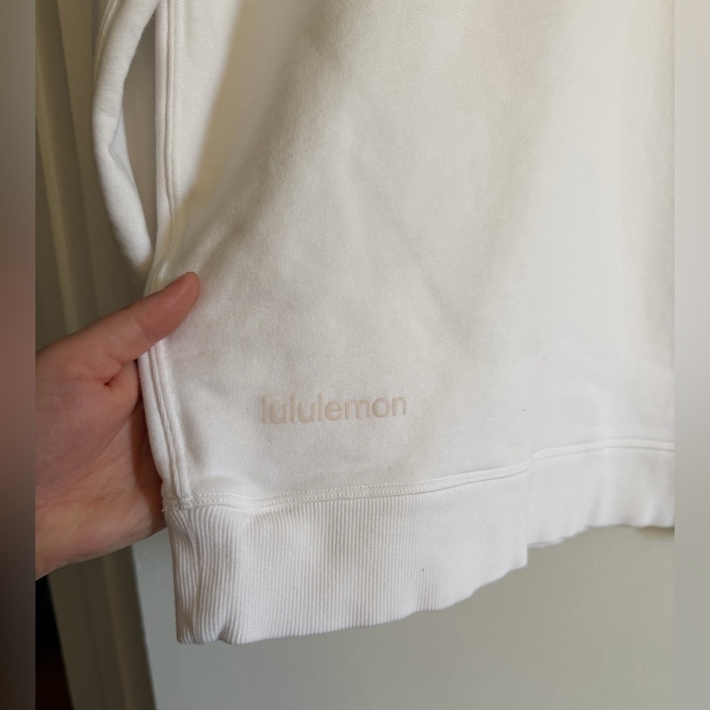 Lululemon Athletica White Perfectly Oversized Crewneck Sweatshirt size XL EUC - Picture 4 of 6